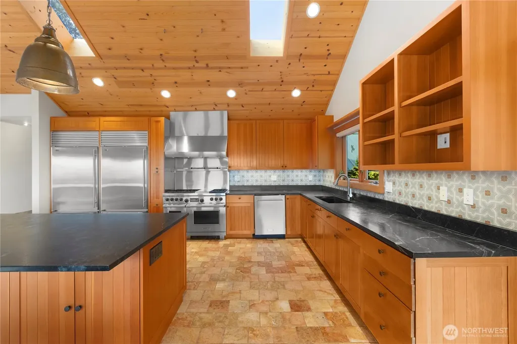 398 Hannah Road Friday Harbor WA 98250