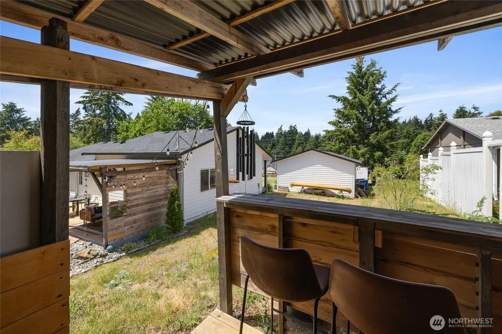 2007 191st Avenue Ct SW Lakebay WA 98349