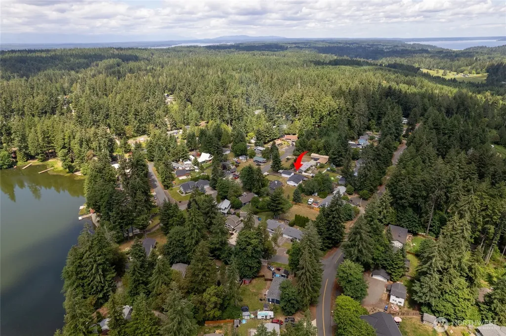 2007 191st Avenue Ct SW Lakebay WA 98349