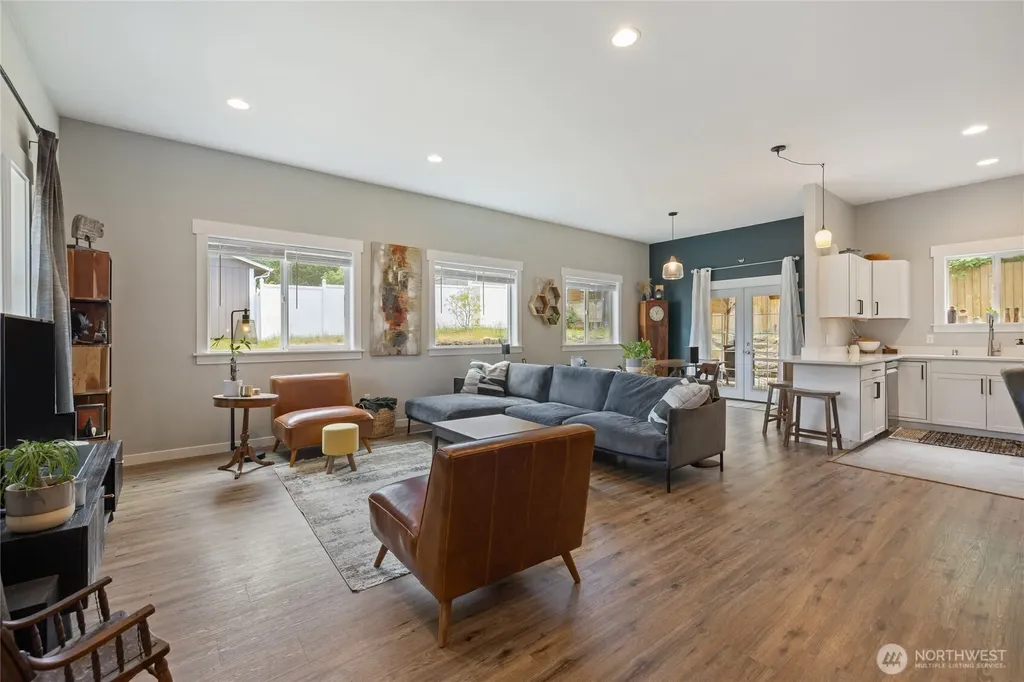 2007 191st Avenue Ct SW Lakebay WA 98349