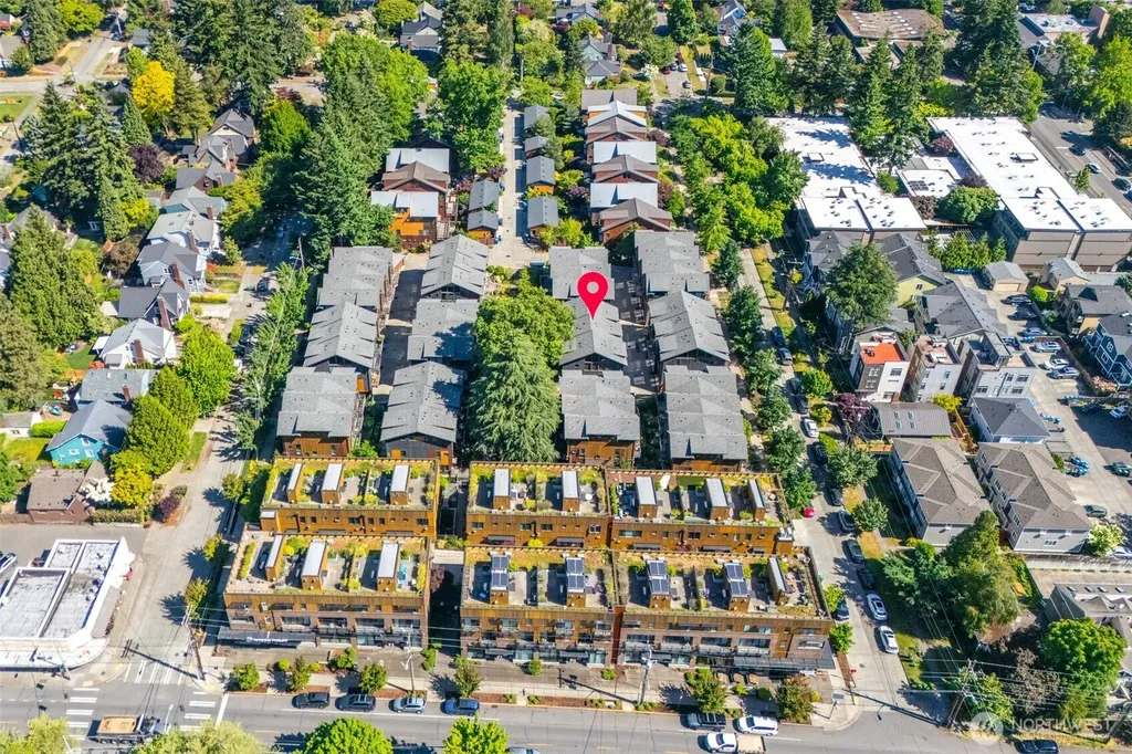 6535 34th Avenue NE Seattle WA 98115