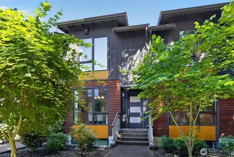 6535 34th Avenue NE Seattle WA 98115