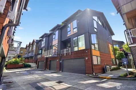 6535 34th Avenue NE Seattle WA 98115
