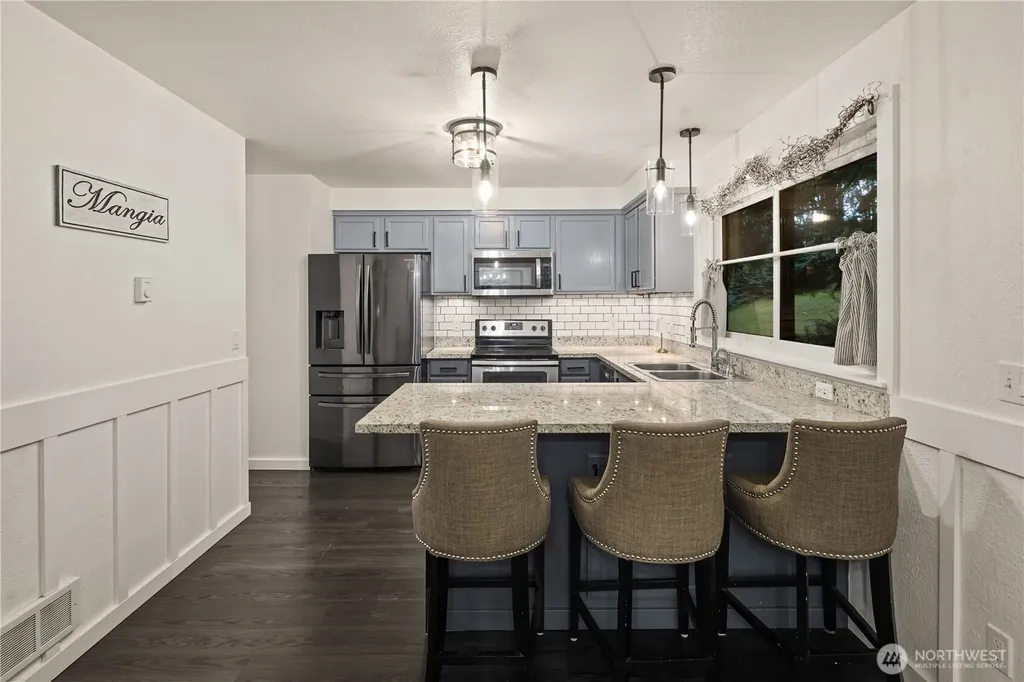 11916 350th Place NE Carnation WA 98014