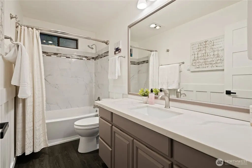 11916 350th Place NE Carnation WA 98014