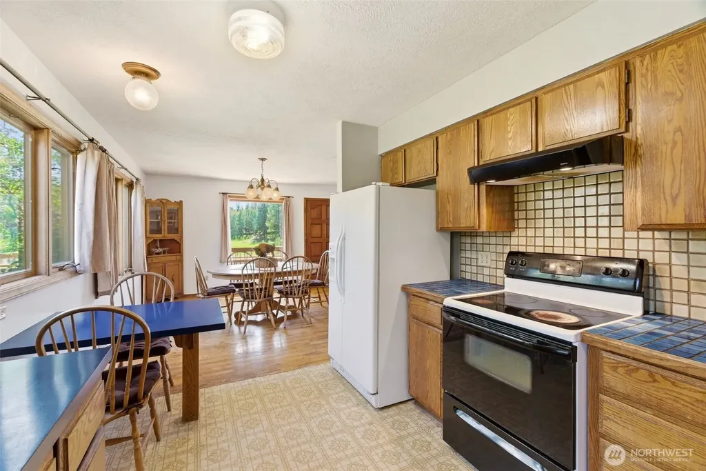 21818 S Frog Hollow Lane Cheney WA 99004