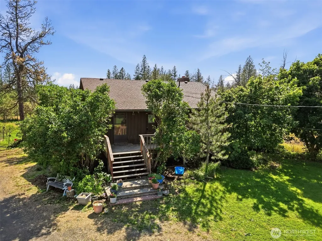 21818 S Frog Hollow Lane Cheney WA 99004