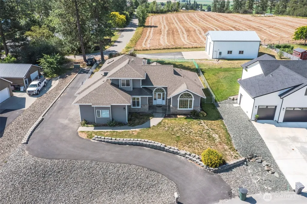 1107 Pinebrook Drive Chewelah WA 99109