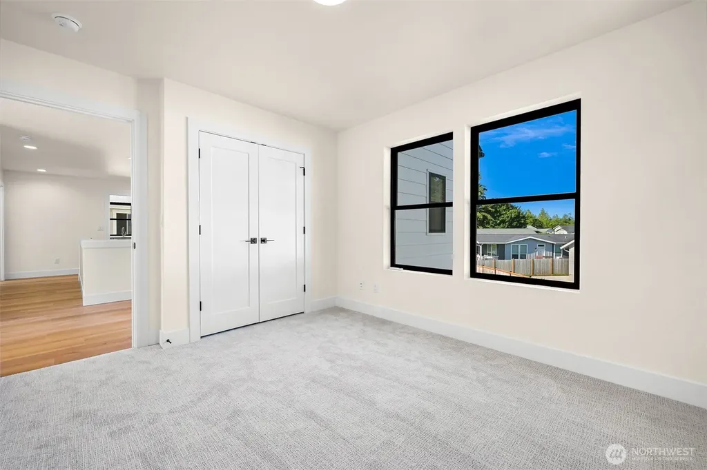 1128 Leighton Street Blaine WA 98230