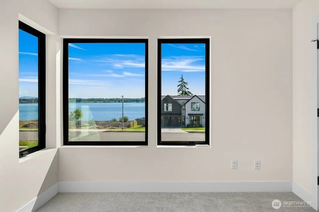 1128 Leighton Street Blaine WA 98230