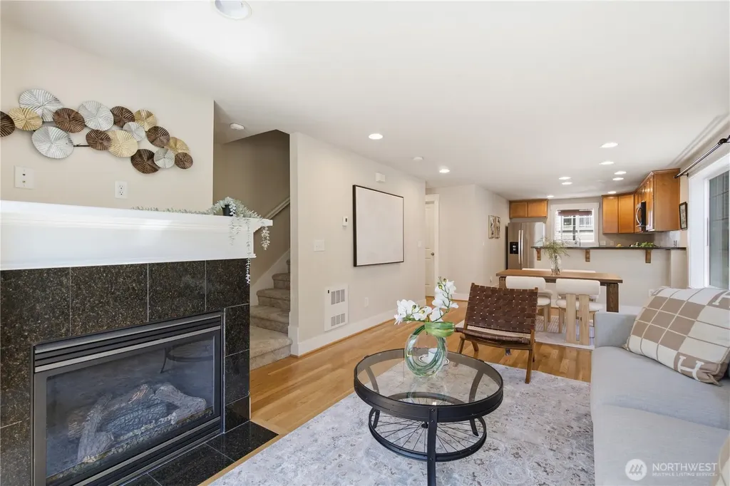 1017 NE 123rd Street Seattle WA 98125