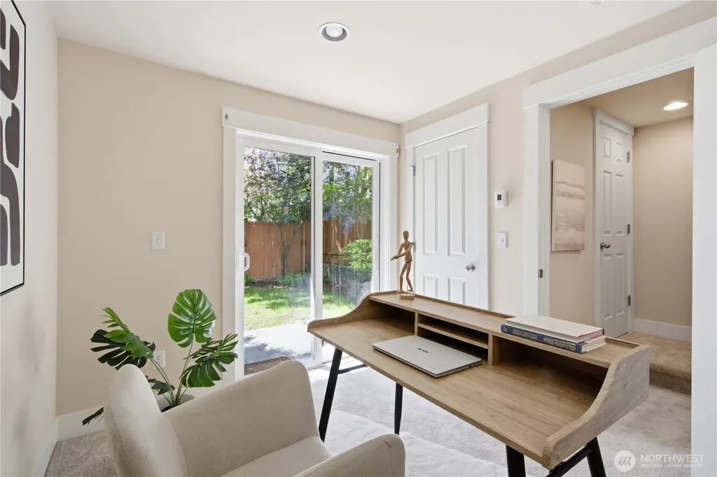1017 NE 123rd Street Seattle WA 98125