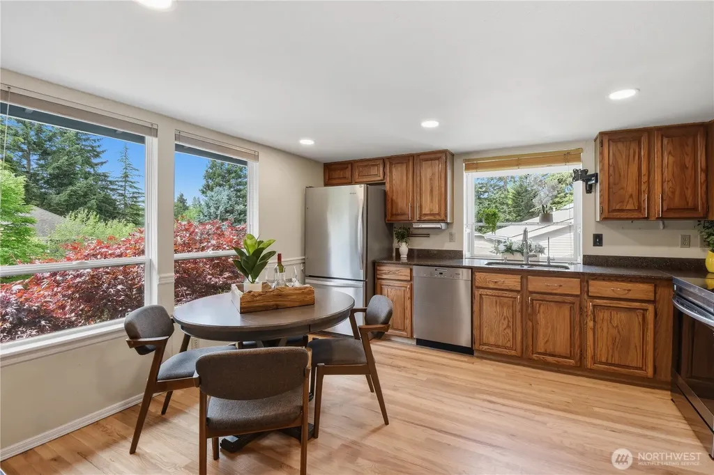 13412 SE 59th Street Bellevue WA 98006