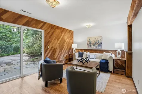 13412 SE 59th Street Bellevue WA 98006