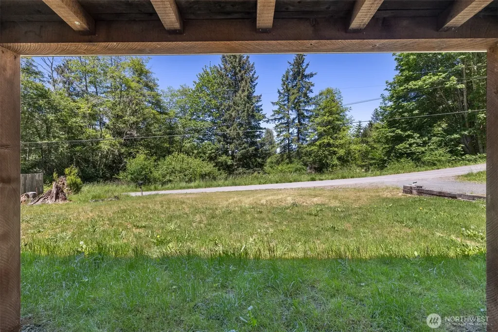 33 Baskins Road Port Angeles WA 98363