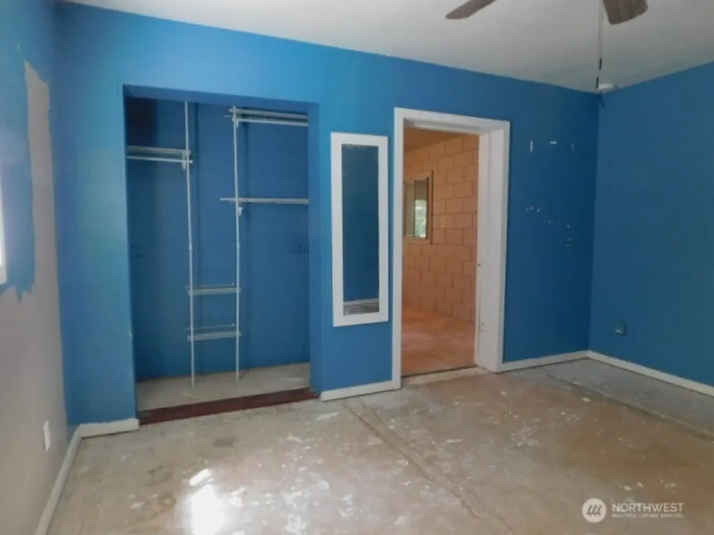 33 Baskins Road Port Angeles WA 98363