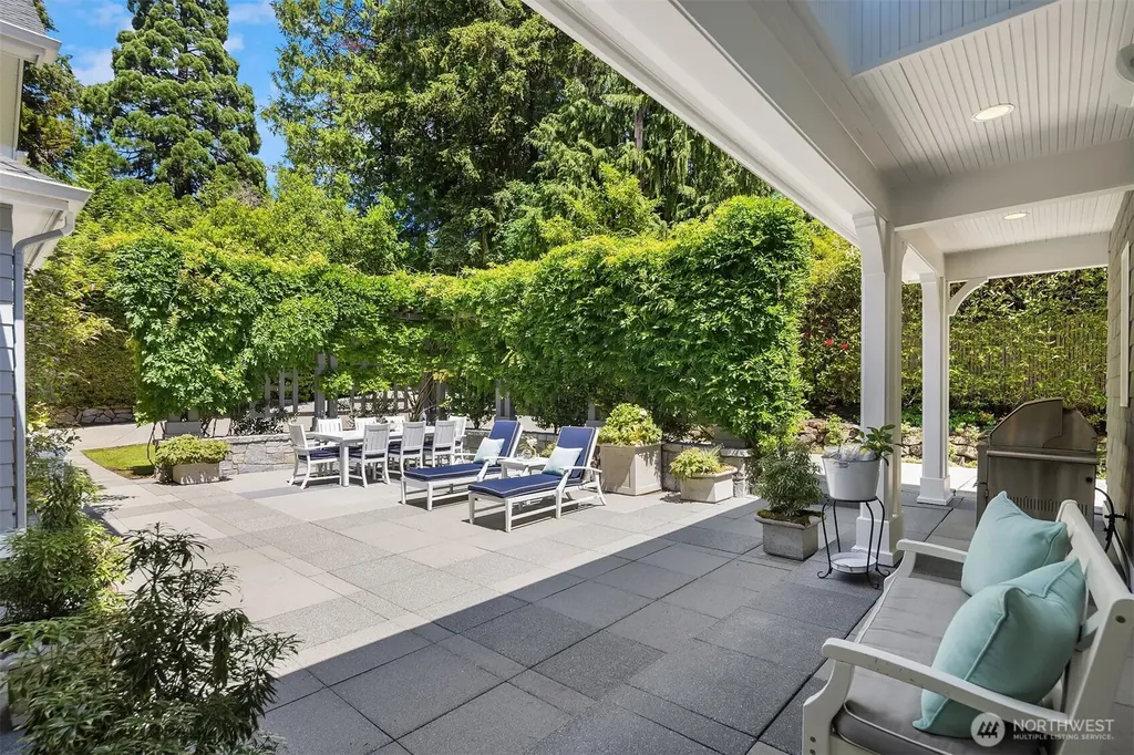 1251 Evergreen Point Road Medina WA 98039