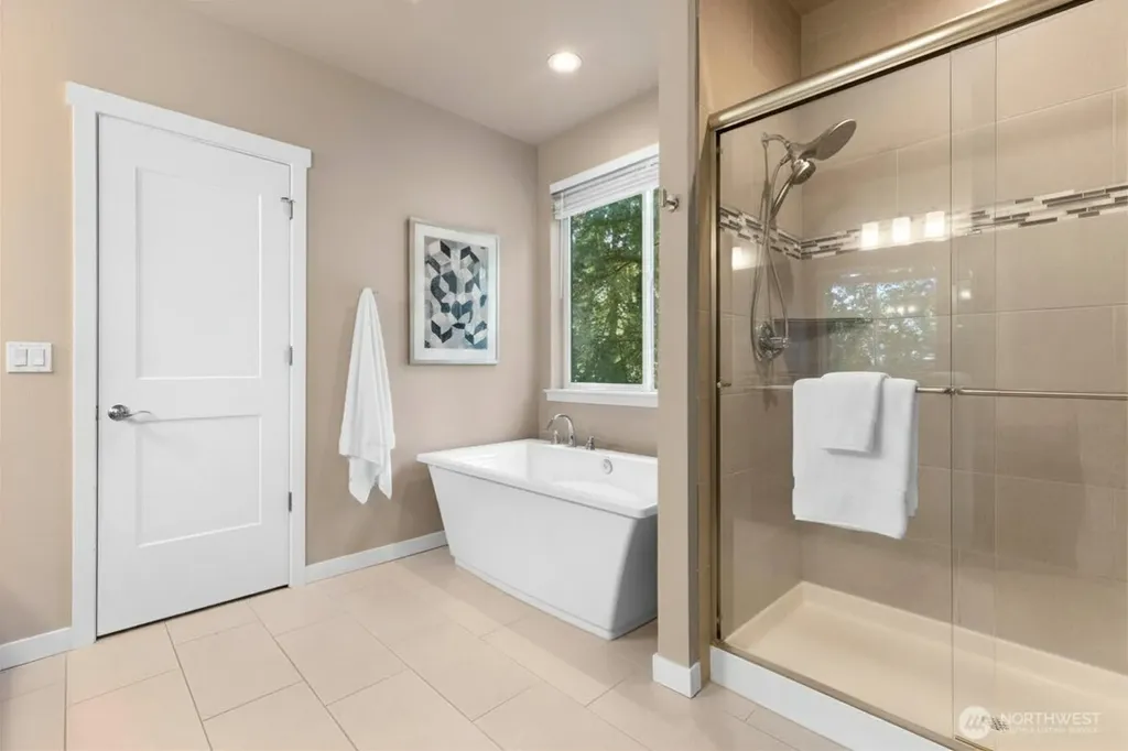 708 NW Ashford Loop Bremerton WA 98311