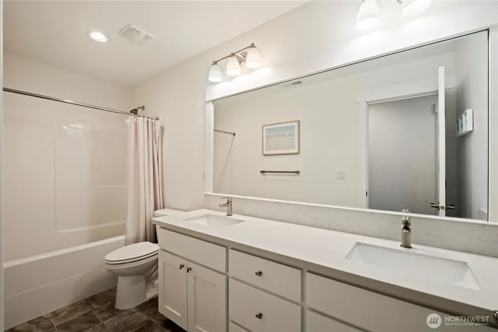 21624 62nd Avenue E Spanaway WA 98387