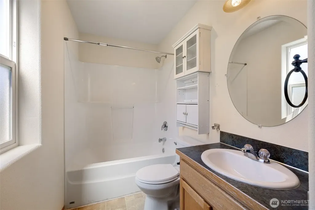 1940 Village Circle Port Angeles WA 98362