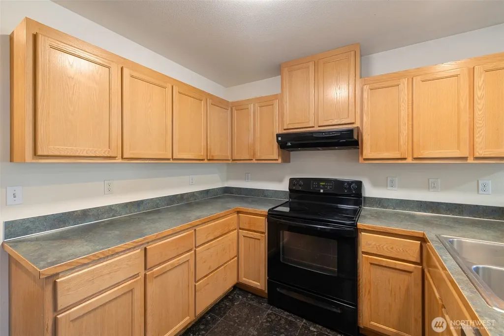 1940 Village Circle Port Angeles WA 98362