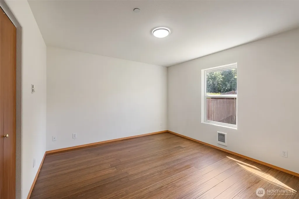 1940 Village Circle Port Angeles WA 98362