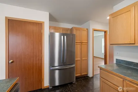 1940 Village Circle Port Angeles WA 98362
