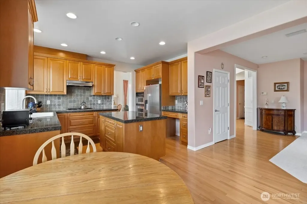 21612 129th Avenue SE Kent WA 98031