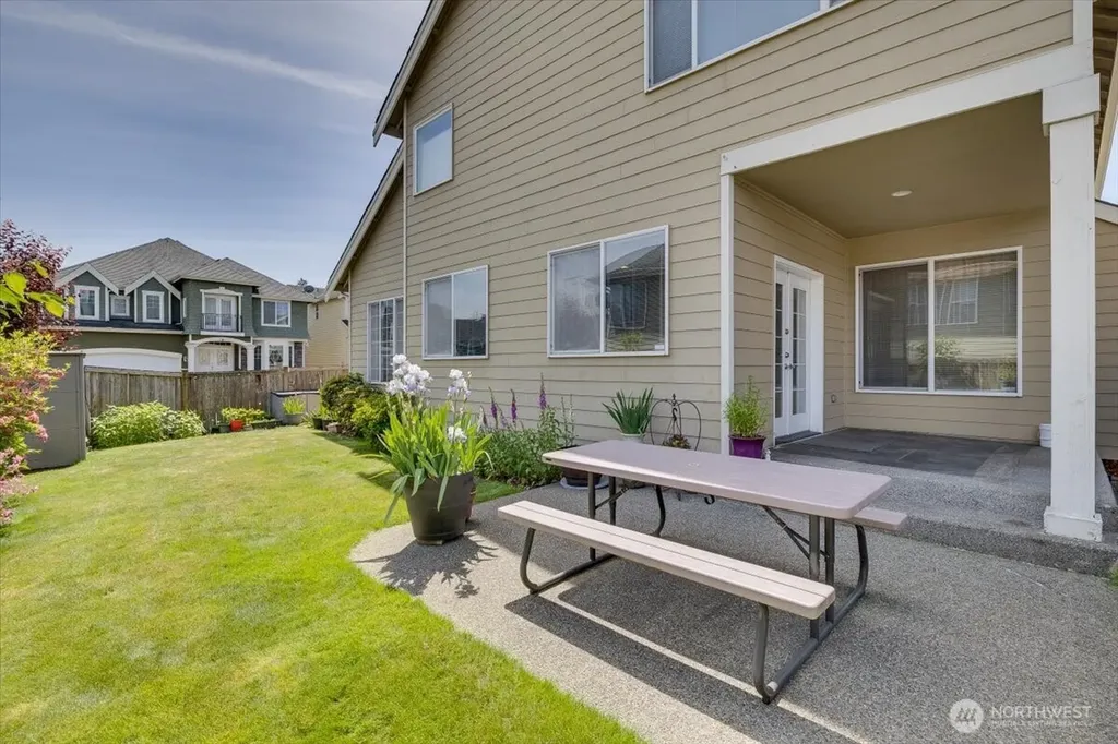 21612 129th Avenue SE Kent WA 98031