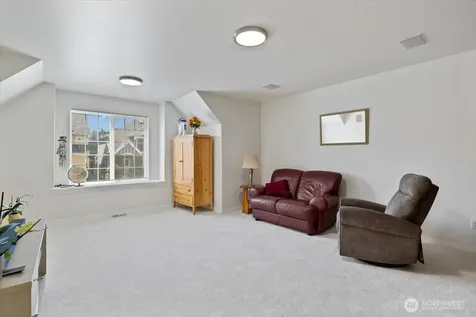 21612 129th Avenue SE Kent WA 98031