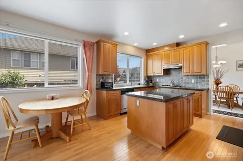 21612 129th Avenue SE Kent WA 98031