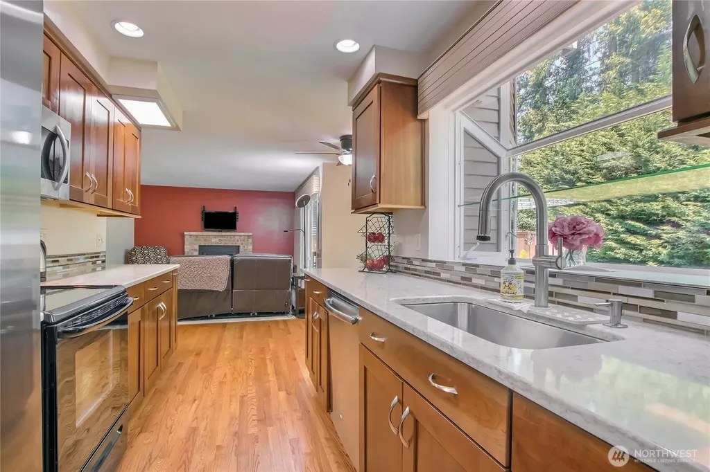 19046 SE 270th Street Covington WA 98042