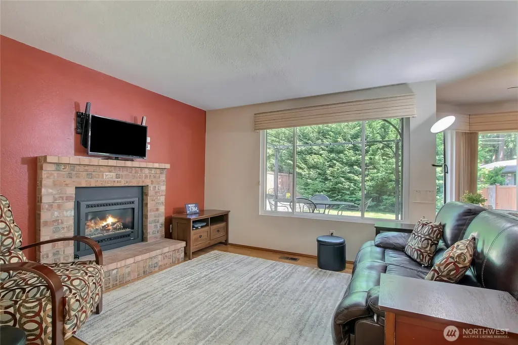 19046 SE 270th Street Covington WA 98042