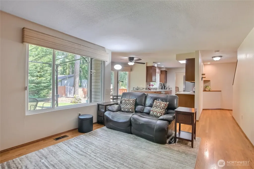 19046 SE 270th Street Covington WA 98042