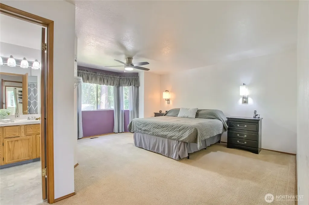 19046 SE 270th Street Covington WA 98042