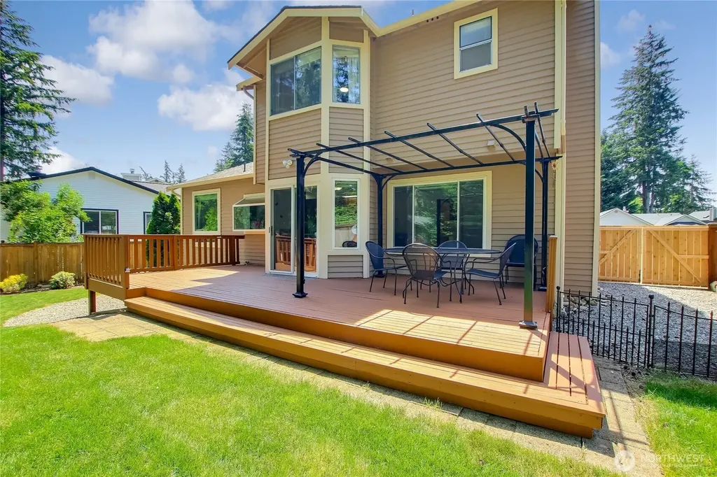 19046 SE 270th Street Covington WA 98042