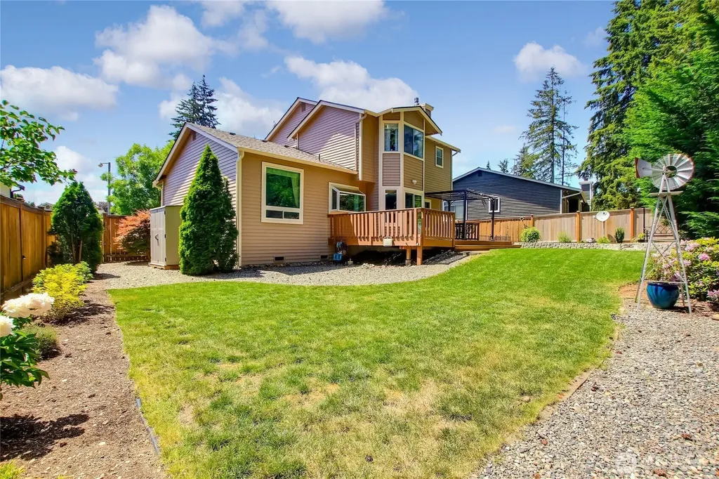 19046 SE 270th Street Covington WA 98042