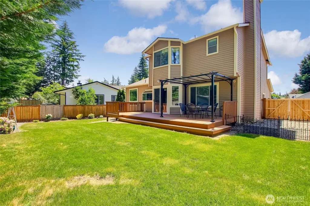 19046 SE 270th Street Covington WA 98042
