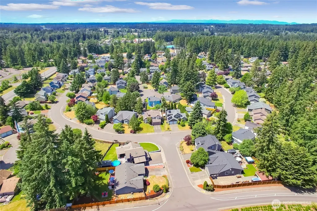 19046 SE 270th Street Covington WA 98042