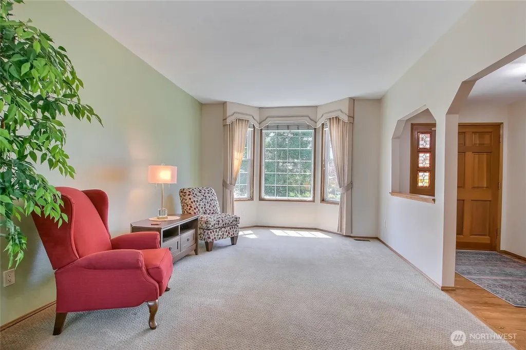 19046 SE 270th Street Covington WA 98042