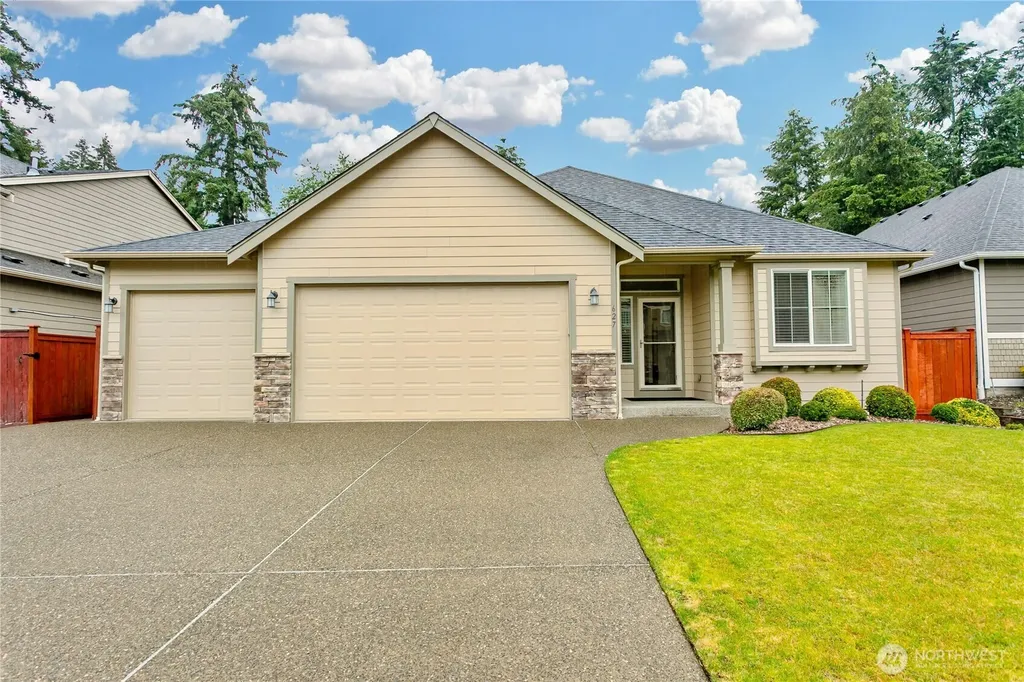 627 E 182nd Street Spanaway WA 98387