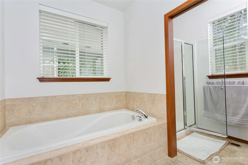 627 E 182nd Street Spanaway WA 98387