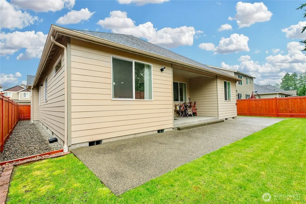627 E 182nd Street Spanaway WA 98387