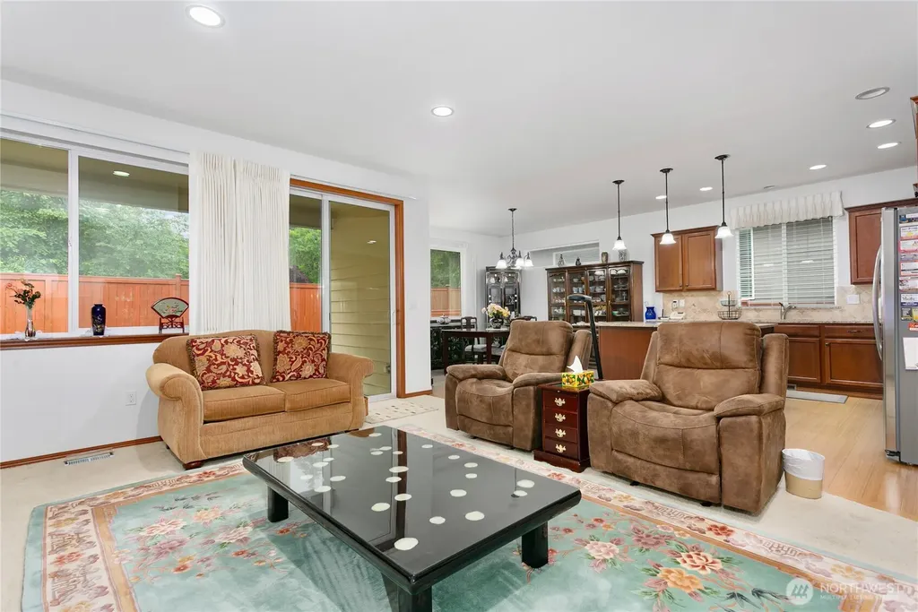 627 E 182nd Street Spanaway WA 98387