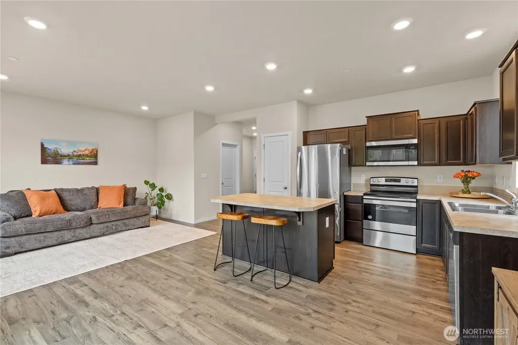 18804 109th Avenue Ct E Puyallup WA 98374