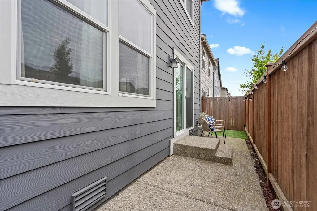 18804 109th Avenue Ct E Puyallup WA 98374