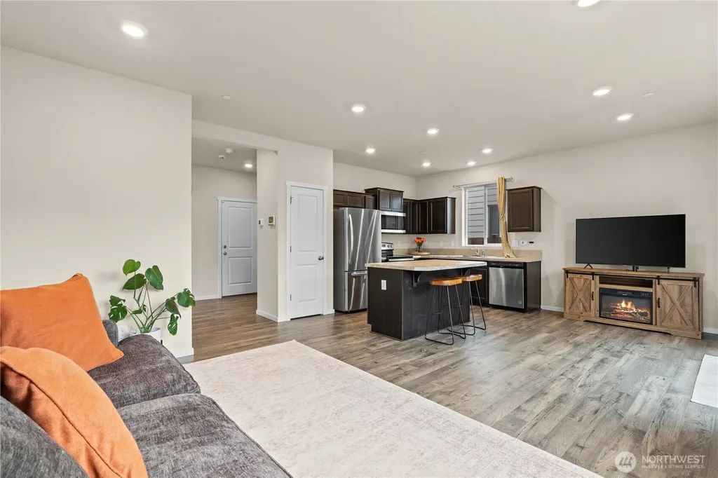 18804 109th Avenue Ct E Puyallup WA 98374