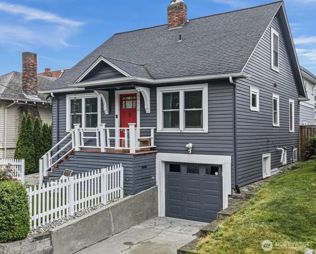 3917 Midvale Avenue N Seattle WA 98103