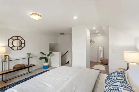 3917 Midvale Avenue N Seattle WA 98103