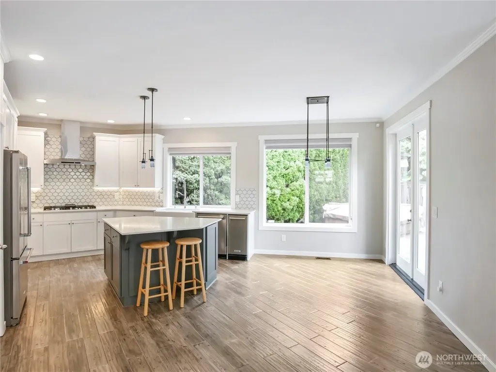 3819 216th Place SE Bothell WA 98021